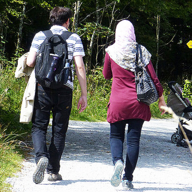 muslime_beim_wandern_gross